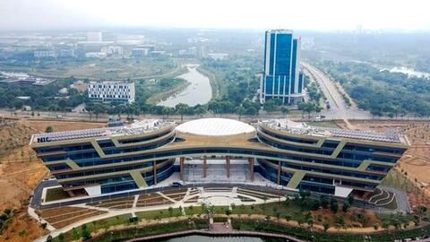 Khẳng định vai trò then chốt, mở hướng đi mới trong kỷ nguyên số