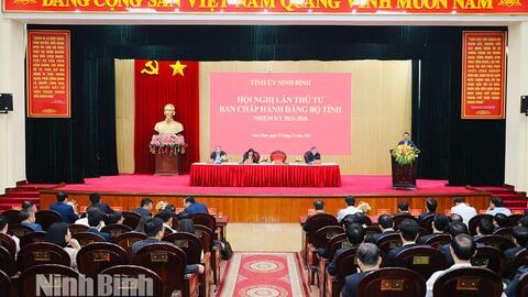 Hội nghị Ban Chấp hành Đảng bộ tỉnh lần thứ tư