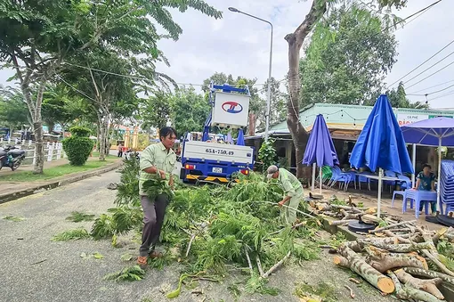 Đề phòng mưa lớn, giông lốc kéo dài trong những ngày tới 