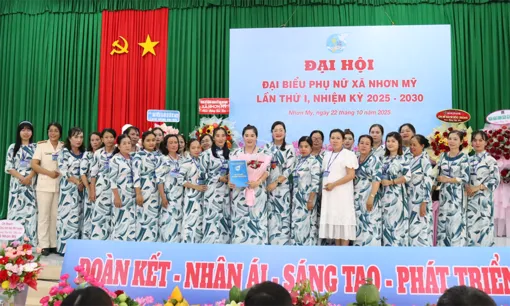 Hội Phụ nữ xã Nhơn Mỹ đoàn kết xây dựng tổ chức Hội vững mạnh 