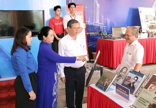 Xây dựng TP Cần Thơ trở thành trung tâm khoa học, công nghệ   và đổi mới sáng tạo 
