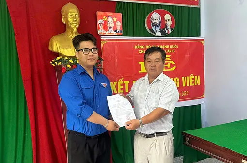 Đảng bộ TP Cần Thơ kết nạp 4.777 đảng viên 