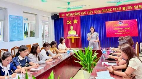 Phường Phú Thượng: Lan tỏa tinh thần Nghị quyết số 02-NQ/TW từ cơ sở