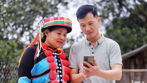 "Cầu nối" người dân và chính quyền