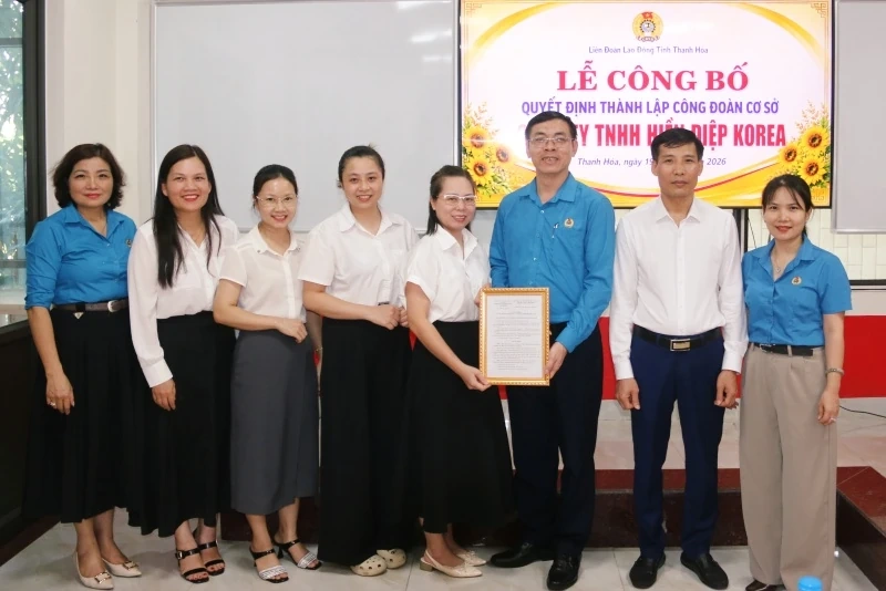 Công bố quyết định thành lập công đoàn cơ sở Công ty TNHH Hiền Diệp Korea