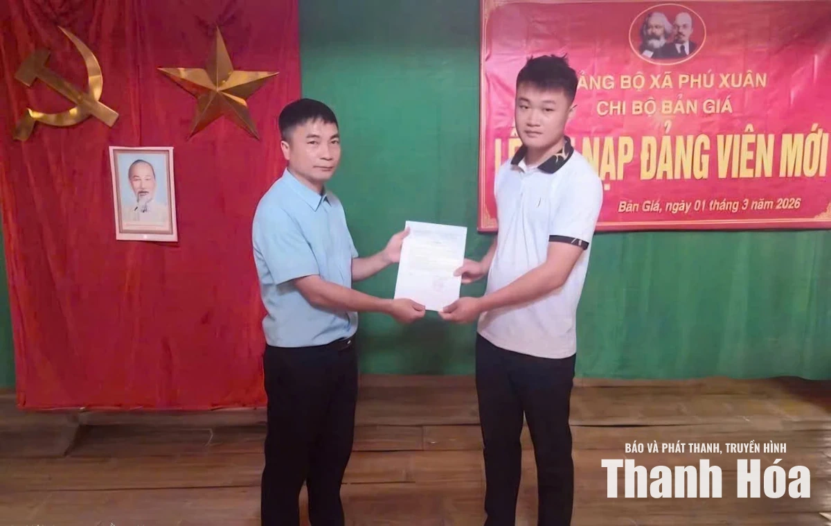 Dịch chuyển lao động trẻ - rào cản phát triển đảng viên ở miền núi