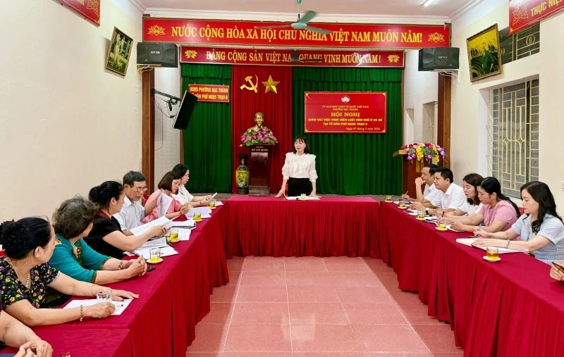 MTTQ phường Hạc Thành giám sát việc thực hiện Luật Dân chủ ở cơ sở tại tổ dân phố Ngọc Trạo 8