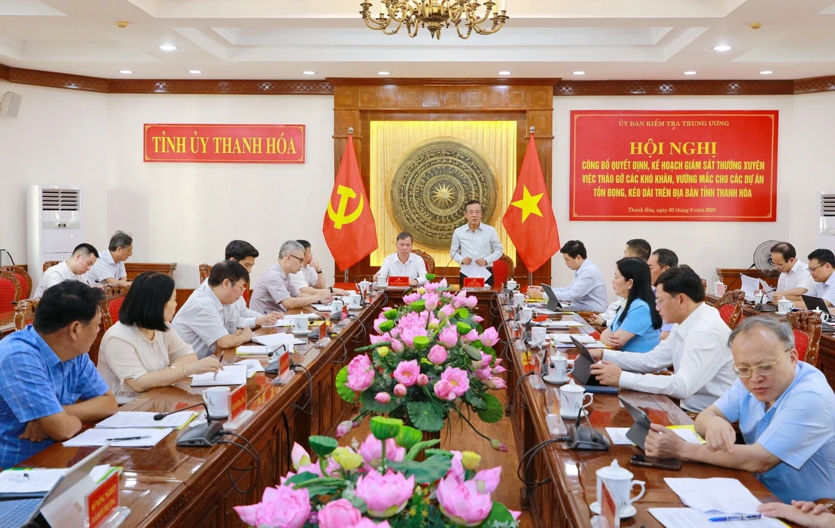 Công bố quyết định và kế hoạch giám sát thường xuyên việc tháo gỡ khó khăn các dự án tồn đọng, kéo dài tại Thanh Hóa