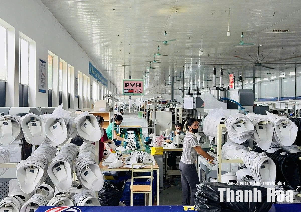 Biện Thượng đưa nghị quyết vào cuộc sống