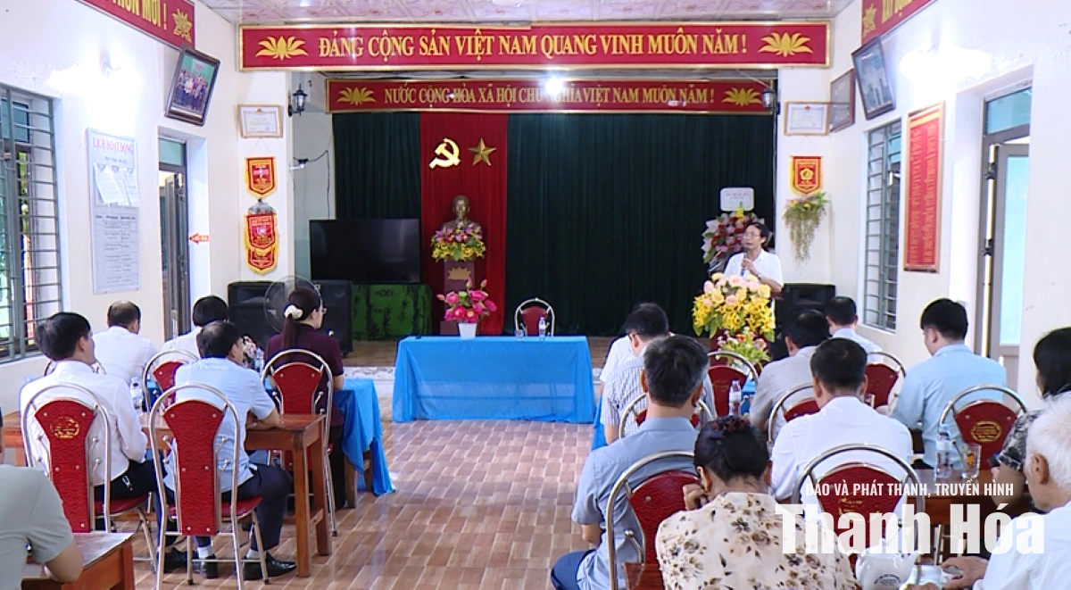 Đoàn ĐBQH tỉnh khảo sát việc thực hiện chính quyền địa phương 2 cấp và sắp xếp thôn, khu phố tại xã Thiệu Trung