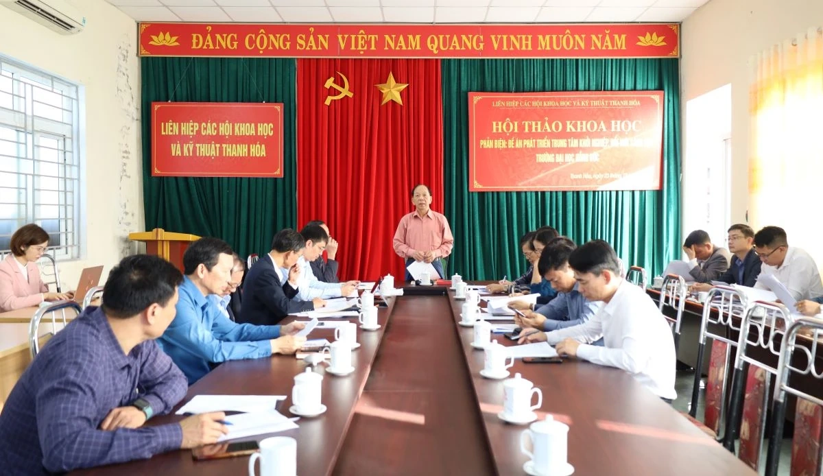 Phản biện “Đề án phát triển Trung tâm khởi nghiệp, đổi mới sáng tạo Trường Đại học Hồng Đức”