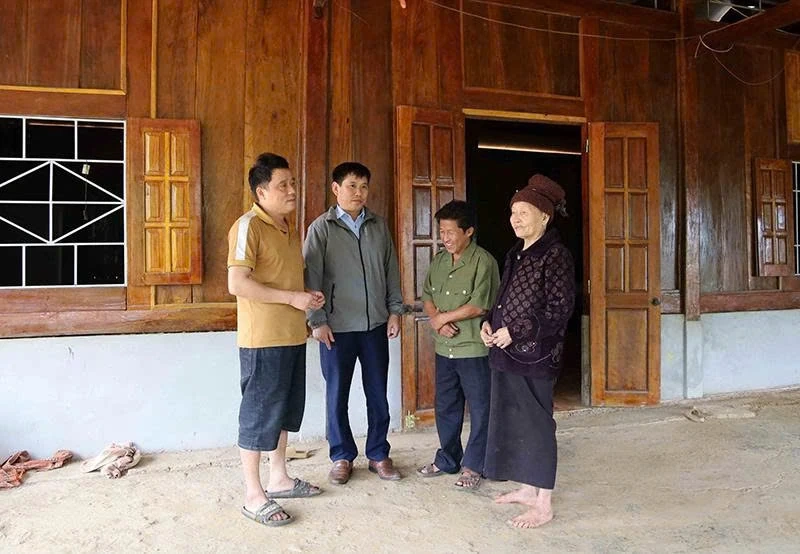 “Hạt nhân” ở bản làng vùng cao