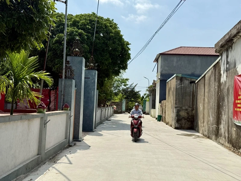 Phát huy vai trò tiên phong, gương mẫu của cán bộ, đảng viên