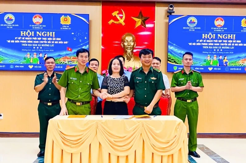 Phối hợp triển khai chuyển đổi số nơi biên giới