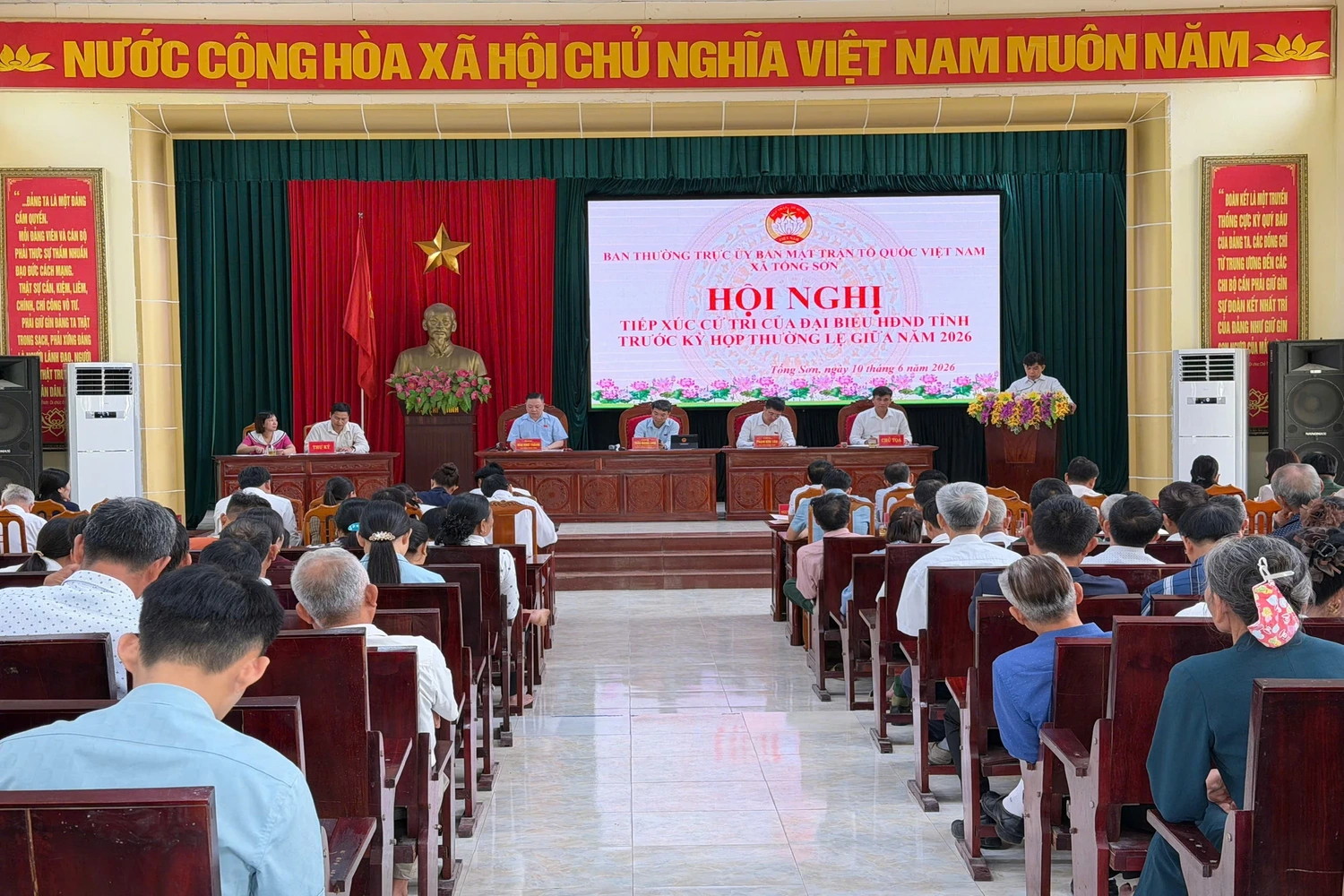 Đại biểu HĐND tỉnh tiếp xúc cử tri tại xã Tống Sơn