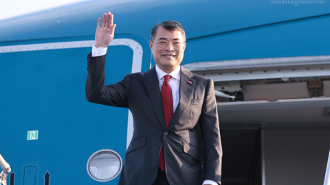 Thủ tướng Lê Minh Hưng lên đường dự Hội nghị thượng đỉnh BRICS và làm việc song phương tại Ấn Độ