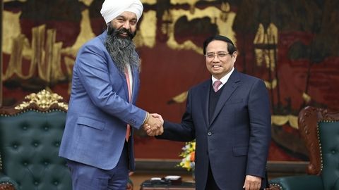 Thủ tướng Phạm Minh Chính tiếp Bộ trưởng Phát triển quốc tế Canada