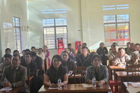 Hội Nông dân tỉnh tuyên truyền công tác bầu cử tại xã Chư Păh