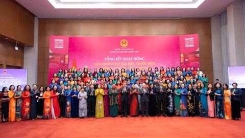 Chủ tịch Quốc hội dự Lễ tổng kết hoạt động của Nhóm nữ đại biểu Quốc hội Việt Nam nhiệm kỳ Quốc hội khóa XV