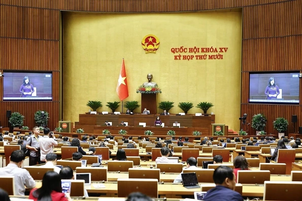 Ngày 11/11, Quốc hội tiếp tục thảo luận các dự án luật