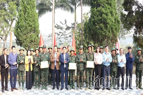 Sáng ngời tình quân dân trên quê hương Chí Đám