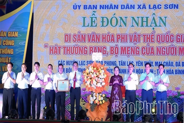 Đón nhận Bằng công nhận Di sản văn hóa phi vật thể quốc gia “Hát Thường rang, Bộ mẹng của người Mường”