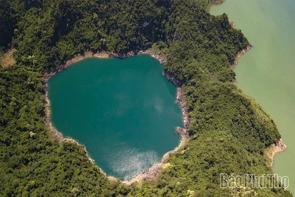 Nơi không gian, thời gian ngưng đọng giữa đại ngàn