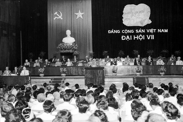 Đảng Cộng sản Việt Nam - Từ đại hội đến đại hội: Đại hội đại biểu toàn quốc lần thứ VII của Đảng