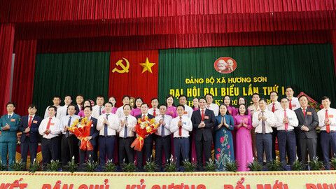 Đại hội Đảng bộ cấp xã ở Hà Tĩnh - rộn ràng khí thế, vững vàng niềm tin