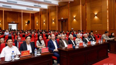 Cán bộ, đảng viên Hà Tĩnh nghiêm túc học tập, quán triệt Nghị quyết Đại hội XIV của Đảng