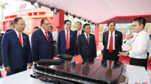 Toàn cảnh phiên chính thức Đại hội đại biểu Đảng bộ Hà Tĩnh lần thứ XX