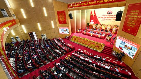 Đại hội đại biểu Đảng bộ Hà Tĩnh tiếp tục tham luận