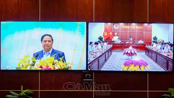 Thủ tướng phát động đợt thi đua cao điểm chào mừng Đại hội XIV của Đảng