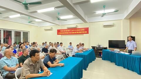 Nhận diện, đấu tranh với chiêu thức “khen để hạ”