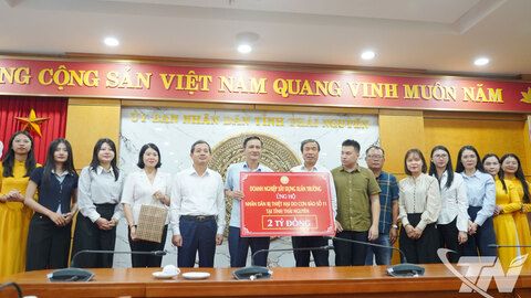 Doanh nghiệp xây dựng Xuân Trường hỗ trợ tỉnh Thái Nguyên 2 tỷ đồng khắc phục hậu quả mưa lũ