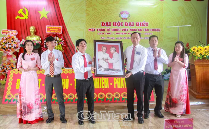 Tăng cường đại đoàn kết, thúc đẩy phát triển địa phương