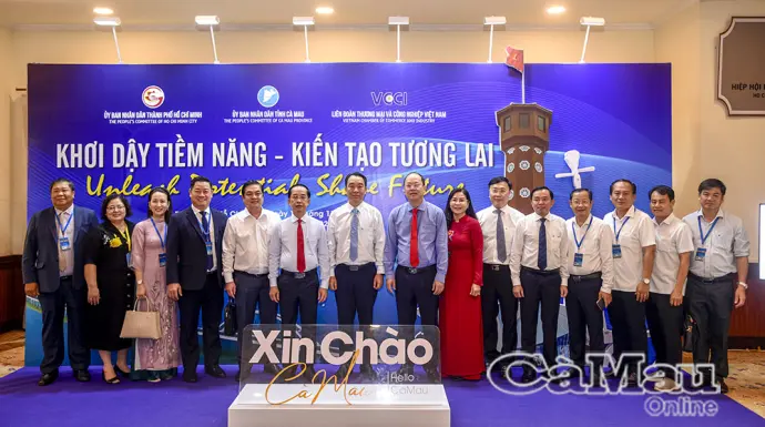 Cà Mau luôn sát cánh, đồng hành cùng doanh nghiệp, nhà đầu tư với trách nhiệm cao nhất