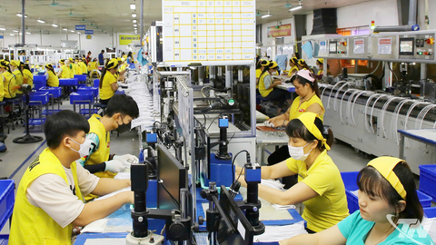 Giá trị xuất, nhập khẩu hàng hóa tháng 7 tăng trên 35%