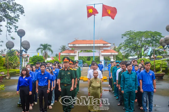 Tuổi trẻ với hành trình "Tự hào Việt Nam"