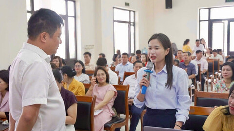 Nghị quyết của Bộ Chính trị về phát huy tính tiên phong, gương mẫu, tinh thần đổi mới, dám nghĩ, dám làm, dám chịu trách nhiệm của đội ngũ cán bộ, đảng viên trong kỷ nguyên mới