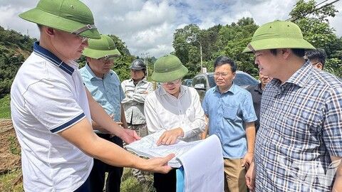 Lãnh đạo tỉnh xem xét, đánh giá công tác giải ngân vốn dự án đầu tư công tại các xã phía Bắc