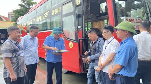 Đảm bảo an toàn giao thông trong dịp lễ và năm học mới