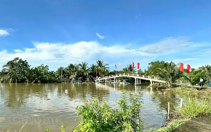 Cầu mới qua kênh Chống Mỹ, nối nhịp Hưng Mỹ - Tân Hưng