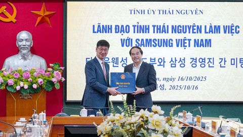 Lãnh đạo tỉnh Thái Nguyên tiếp và làm việc với Tập đoàn Samsung Việt Nam