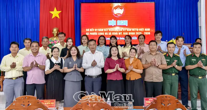 Sơ kết 1 năm kết nghĩa giữa MTTQ hai xã Phước Long và Vĩnh Mỹ