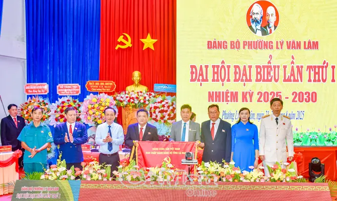 Đổi mới tư duy, xây dựng đội ngũ cán bộ chuyên nghiệp, bản lĩnh