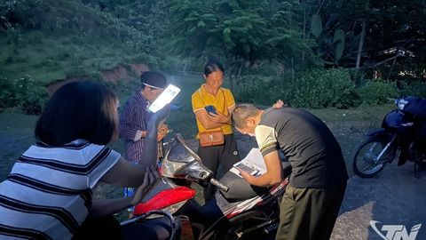 Nỗ lực đưa dịch vụ số về bản