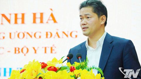 Thứ trưởng Thường trực Bộ Y tế Vũ Mạnh Hà làm việc với ngành Y tế Thái Nguyên