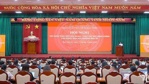 Tập huấn triển khai thủ tục hành chính của Đảng trên môi trường điện tử