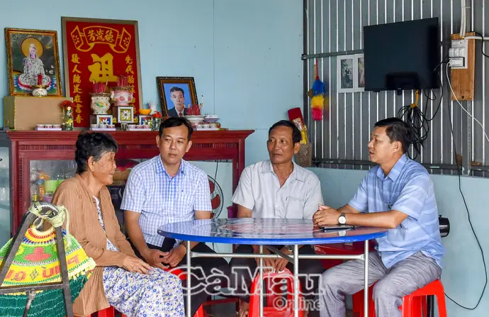Giữ vững lòng dân, củng cố sự đồng thuận